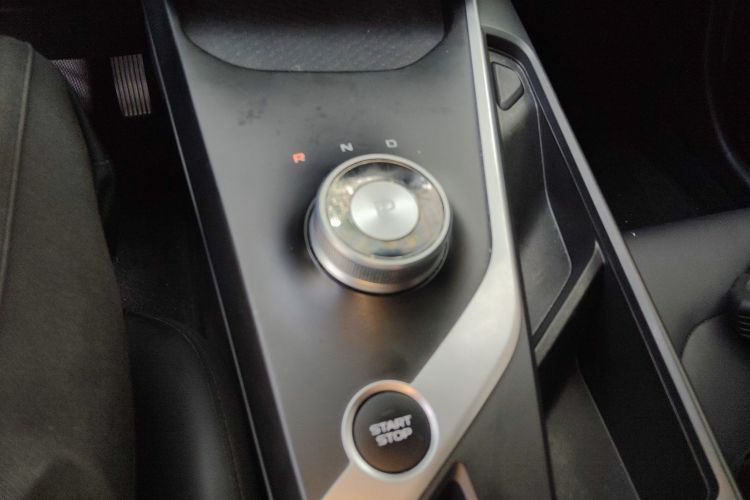 吉利几何A 2024款 410KM 出行版中控内饰18