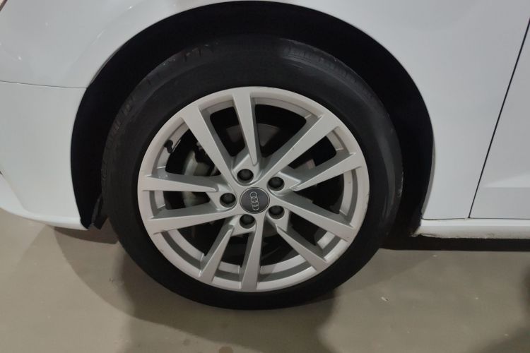 奥迪A3 2019款 Sportback 35 TFSI 进取型 国VI车身外观35