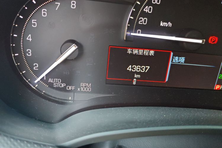 凯迪拉克XTS 2018款 28T 技术型中控内饰15