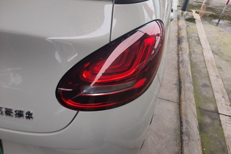 五菱汽车 五菱缤果 2024款 203km 轻享款车身外观9