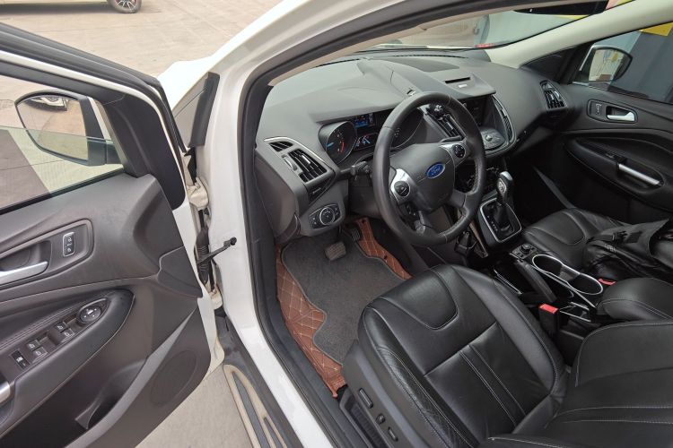 福特 翼虎 2015款 2.0L GTDi 四驱运动型中控内饰20