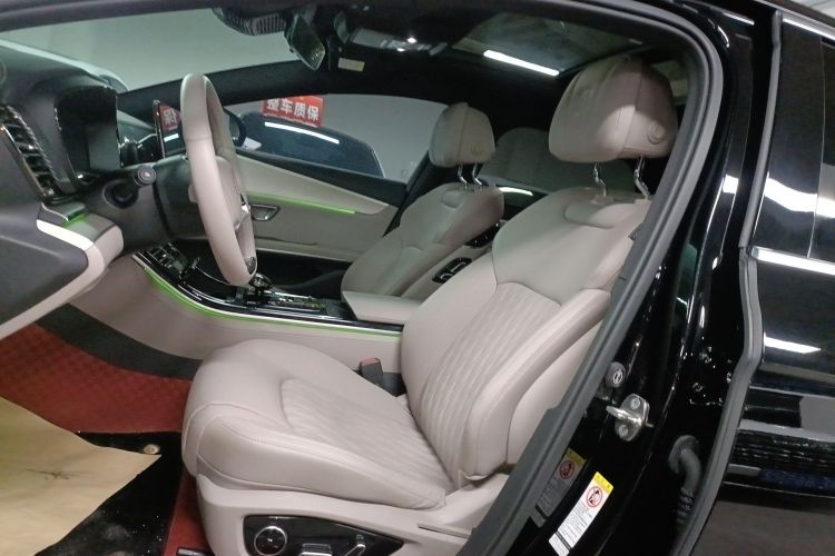 比亚迪 汉 2025款 EV 智驾版 506KM尊贵型中控内饰19