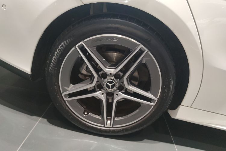 奔驰CLA 2023款 CLA 200 猎跑车车身外观6008