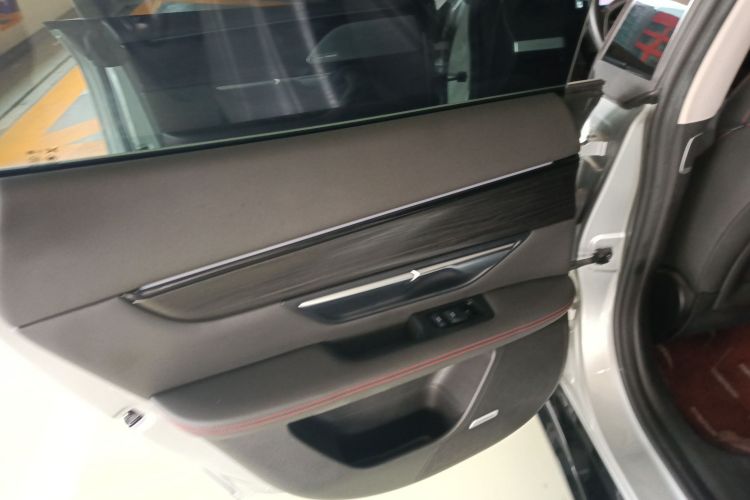 小鹏P7 2020款 706G中控内饰49