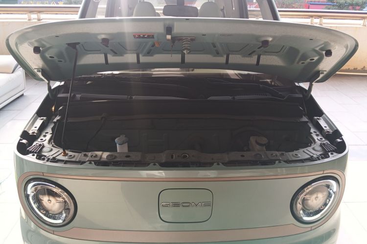 吉利银河 2023款 熊猫mini 200km 耐力熊机舱底盘24