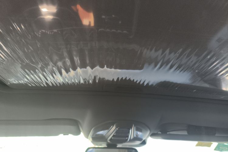 宝骏RC-5 2020款 1.5T CVT智耀豪华型中控内饰22