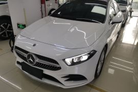 奔驰A级 2022款 改款 A 200 L 运动轿车动感型