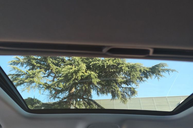 奥迪A4L 2018款 30周年年型 40 TFSI 进取型中控内饰22