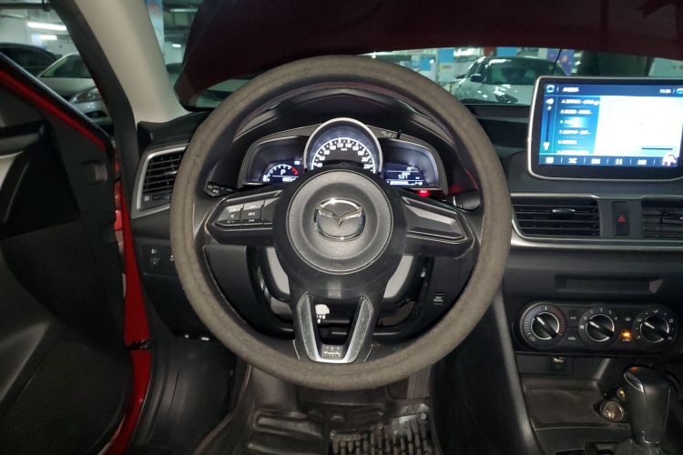 马自达3 昂克赛拉 2017款 三厢 1.5L 自动舒适型 国V中控内饰13