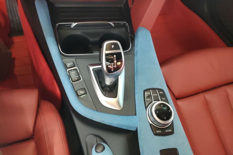 宝马4系 2017款 425i 敞篷M运动套装中控内饰18