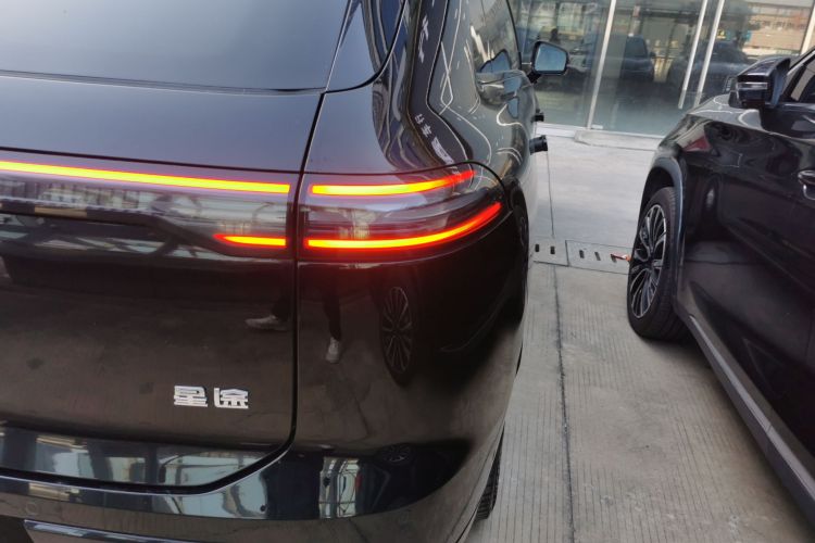 星途 星纪元 ET 2024款 纯电 655 Ultra车身外观9