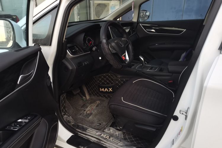 比亚迪 宋MAX 2019款 1.5T 自动智联睿逸天窗型 7座 国VI中控内饰20