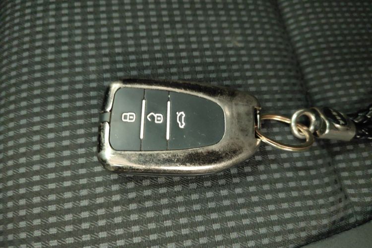 丰田 威驰 2022款 1.5L CVT创行CARE版中控内饰7001