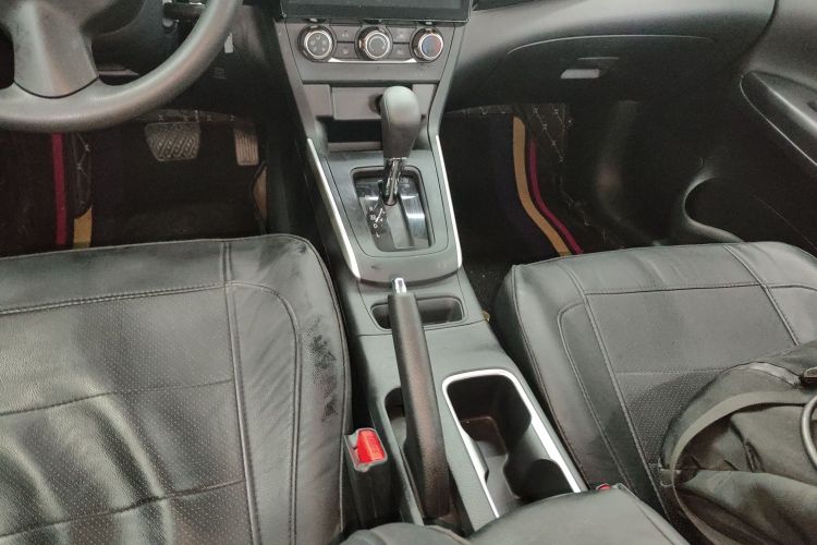 日产 轩逸 2024款 改款二 经典 1.6XE CVT舒适版局部细节18