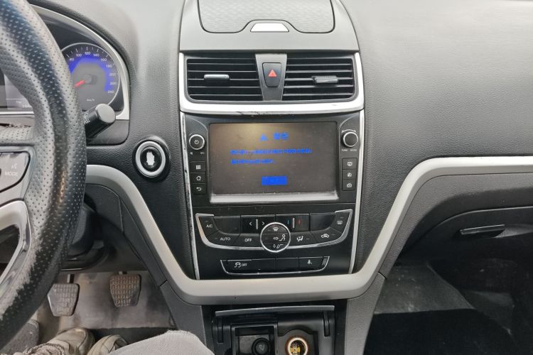 吉利汽车 帝豪 2016款 三厢 1.5L 手动向上版局部细节16