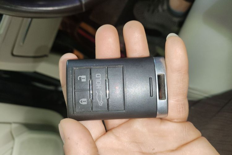 凯迪拉克XTS 2014款 28T 舒适型中控内饰7001