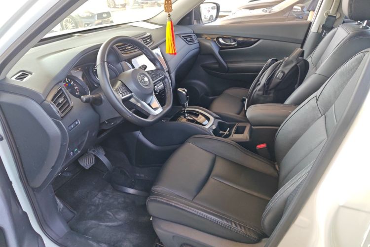 日产 奇骏 2020款 2.0L XL Premium CVT 2WD智联尊享版局部细节19