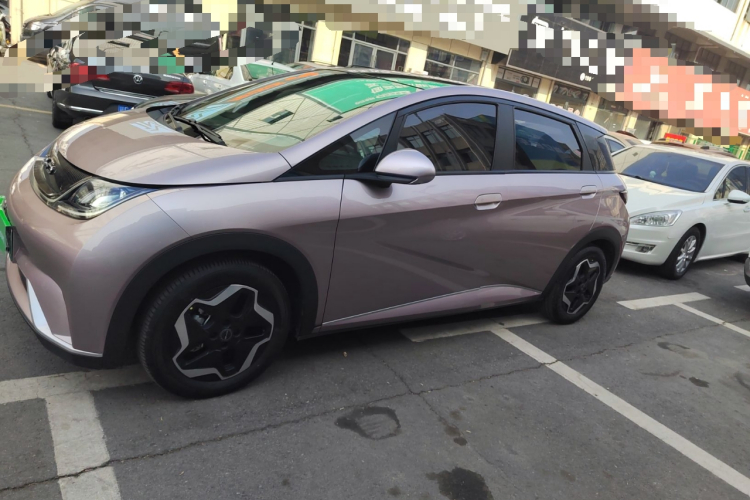 比亚迪 海豚 2021款 405km 自由版车身外观4