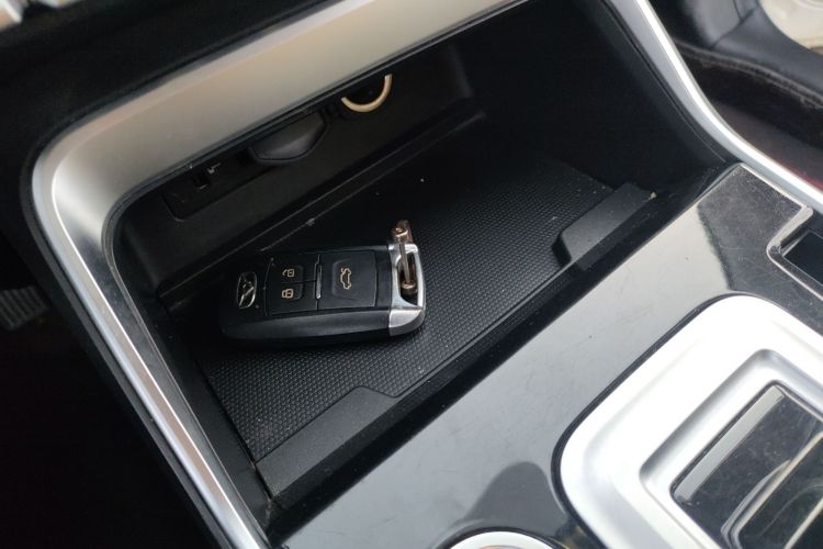 凯翼 炫界Pro EV 2022款 401km 悦享版中控内饰7001