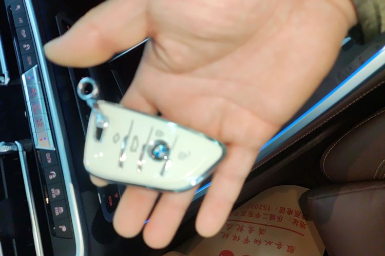 宝马X5新能源(进口) 2021款 xDrive45e M运动套装中控内饰11