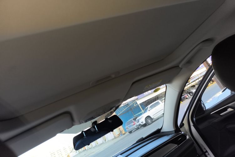 福特 福睿斯 2021款 1.5L 自动钻石版局部细节22