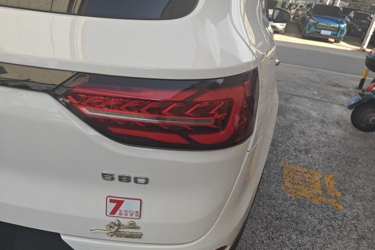 东风风光 风光580 2021款 改款 ☆星版 1.5T 自动豪华型车身外观9