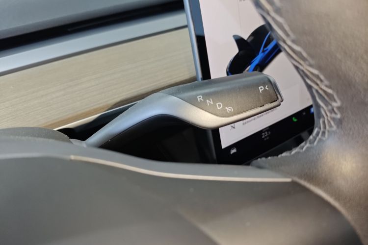 特斯拉 Model 3 2021款 改款 标准续航后驱升级版 3D1中控内饰18