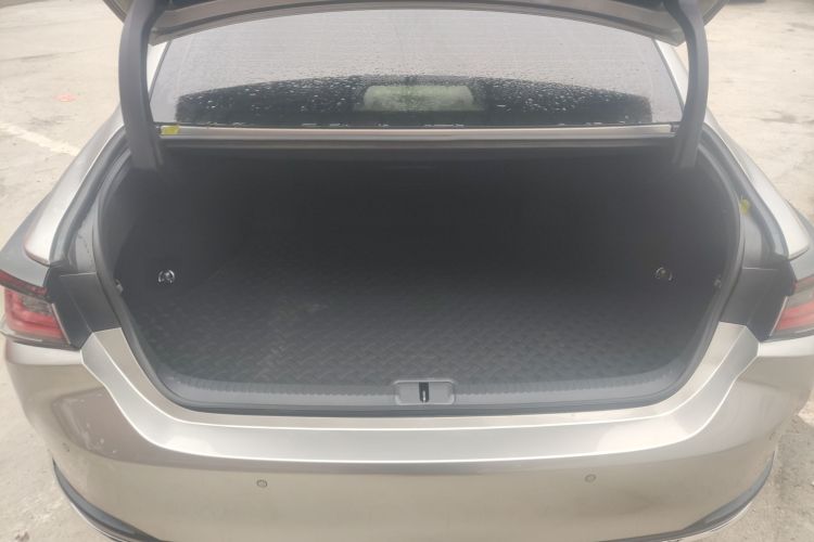 雷克萨斯ES 2025款 200 臻享版局部细节23