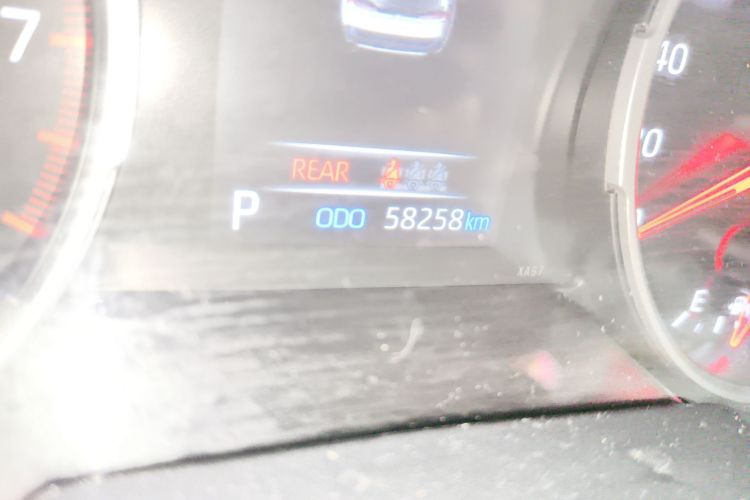 丰田 威兰达 2022款 2.0L CVT两驱豪华PLUS版中控内饰15