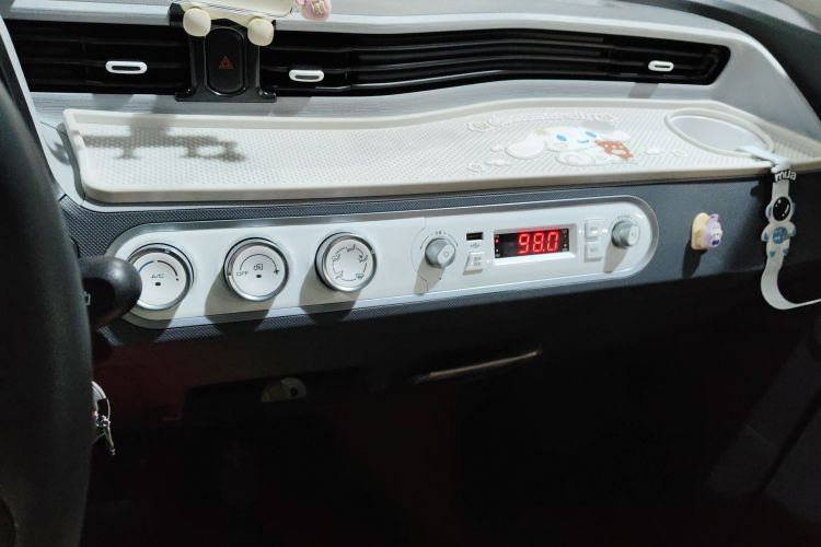 五菱汽车 宏光MINIEV 2022款 马卡龙臻享款 磷酸铁锂中控内饰16