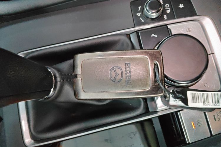 马自达3 昂克赛拉 2020款 1.5L 自动质美版中控内饰11