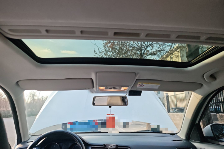 大众 朗逸 2015款 1.6L 自动舒适版中控内饰22