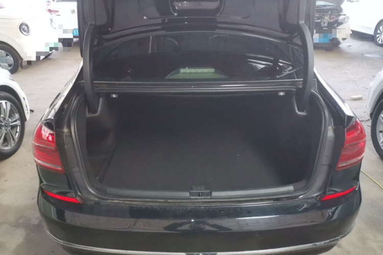 大众 帕萨特 2017款 330TSI DSG尊荣版局部细节23