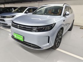 鸿蒙智行 问界M7 2024款 1.5T 四驱Plus版 5座