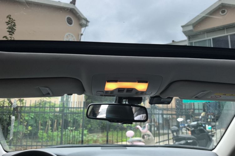 雷克萨斯IS 2011款 250 炫动版局部细节22