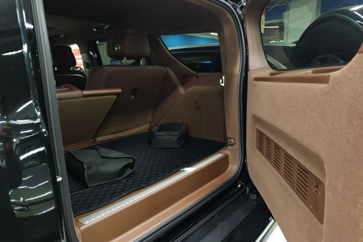 坦克700新能源 2024款 Hi4-T 极境版机舱底盘23