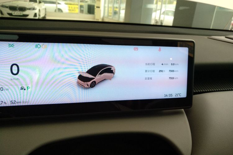 蔚来ET5 2024款 75kWh中控内饰14