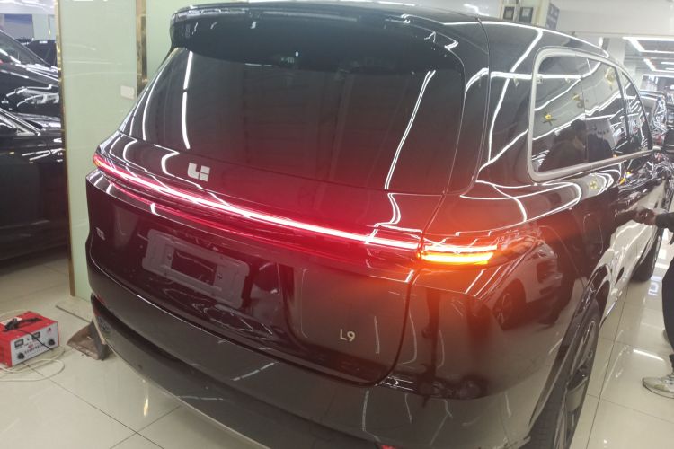 理想汽车 理想L9 2025款 Ultra 智能焕新版车身外观6005