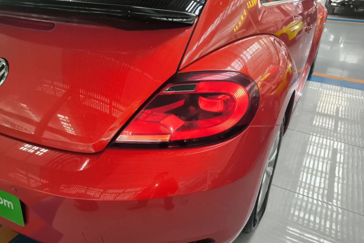 大众 甲壳虫 2017款 180TSI 宜乐版车身外观9