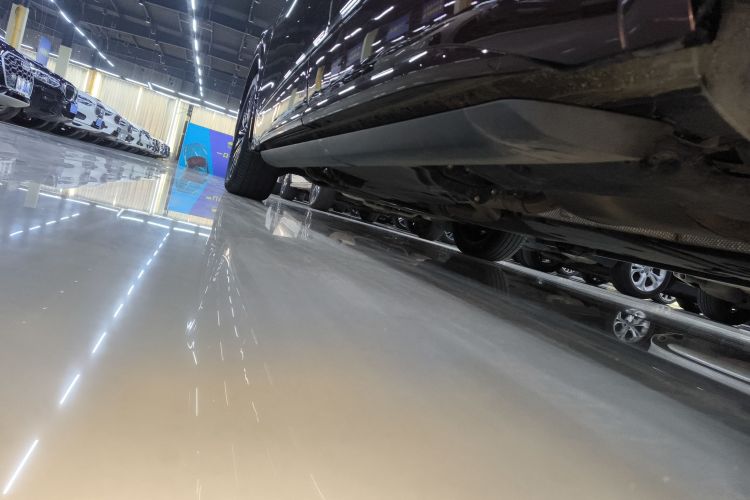 大众 威然 2020款 380TSI 尊贵版局部细节9002