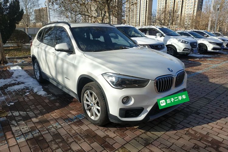 宝马X1 2016款 sDrive18Li 时尚型车身外观3