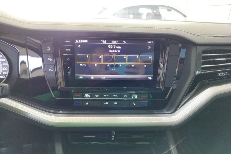 大众 途锐 2021款 2.0TSI 领航特别版中控内饰16