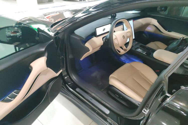 蔚来ET5 2022款 75kWh中控内饰20