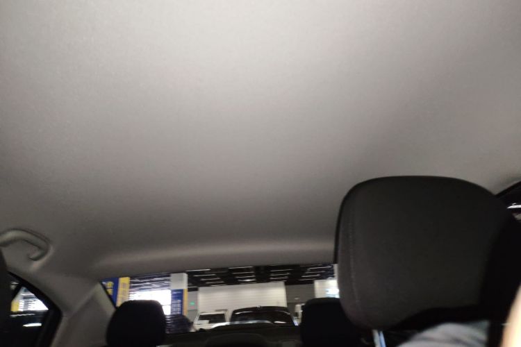 荣威i5 2023款 1.5L 手动舒享版局部细节22