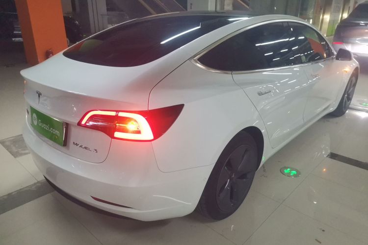 特斯拉 Model 3 2020款 改款 长续航后轮驱动版车身外观7