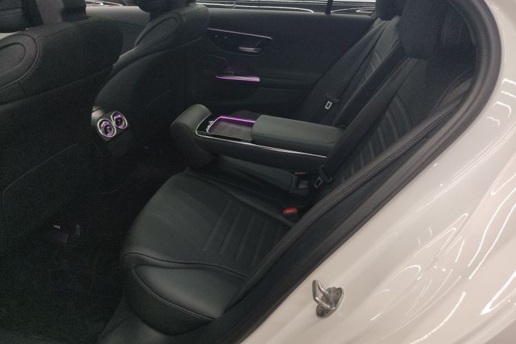 奔驰C级新能源 2023款 C 350 eL中控内饰21