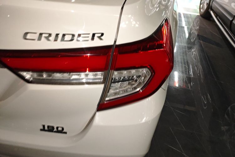 本田 凌派 2019款 180Turbo CVT豪华版 国VI车身外观9