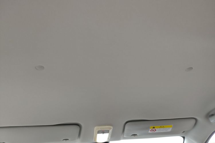 五菱汽车 五菱缤果 2023款 333km 灵犀互联+款局部细节22