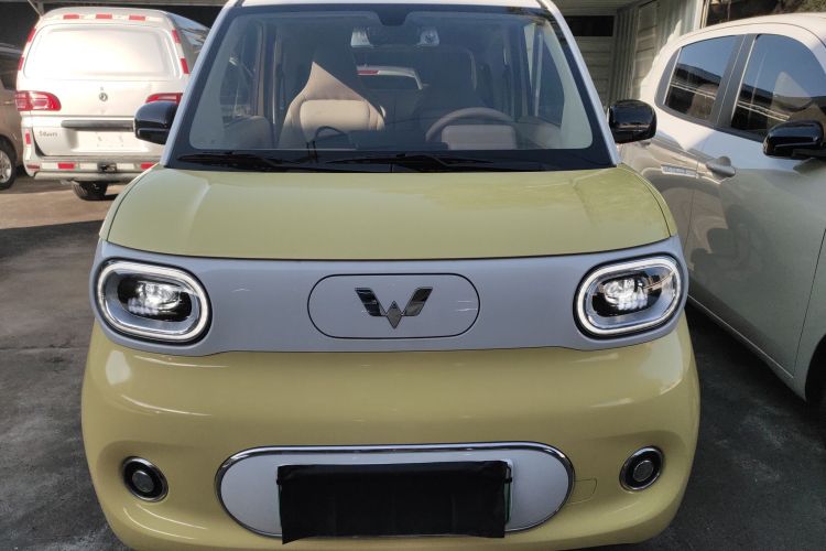 五菱汽车 宏光MINIEV 2024款 第三代 215km 进阶版车身外观2