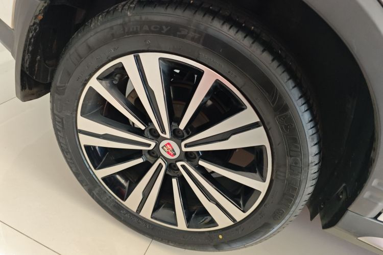 荣威RX5 2020款 20T 自动Ali智联网超越智臻版车身外观6002